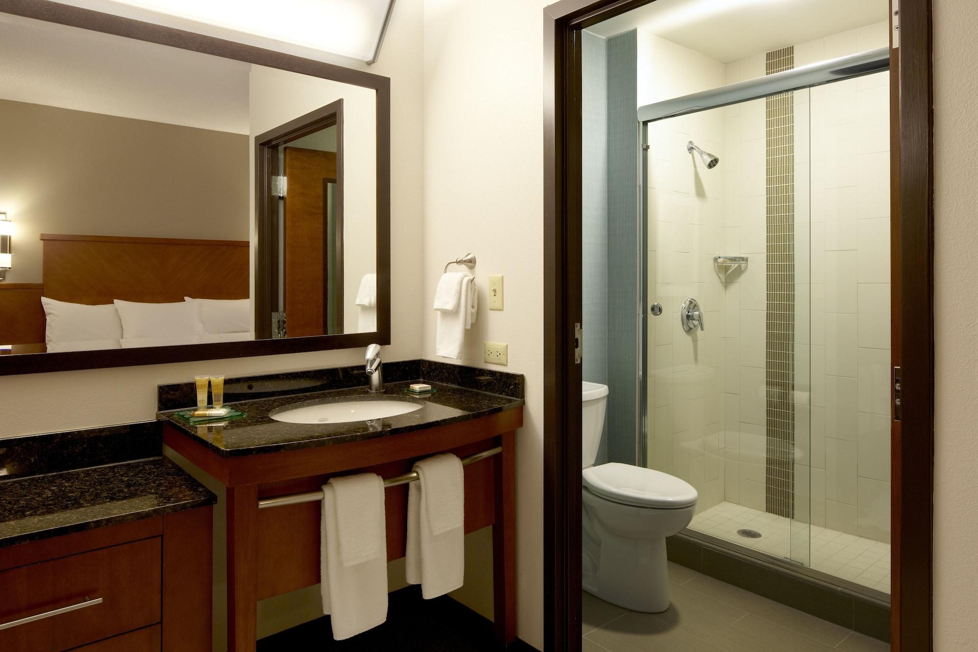 Hyatt Place Dallas North By The Galleria Аддисон Экстерьер фото